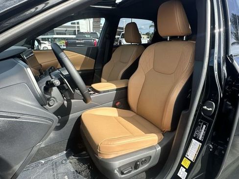 Used 2025 Lexus RX 350 Premium image 19