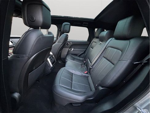 Used 2020 Land Rover Range Rover Sport SE image 39