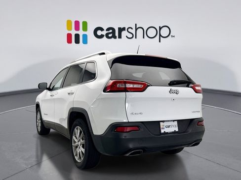 Used 2018 Jeep Cherokee Limited AWD/4WD image 3