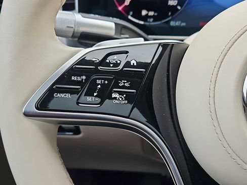 Used 2024 Mercedes-Benz S 580 S 580 image 21