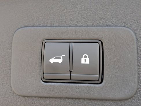 New 2025 Nissan Murano SL AWD/4WD image 13