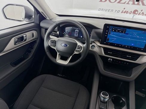 New 2026 Ford Explorer Active image 28