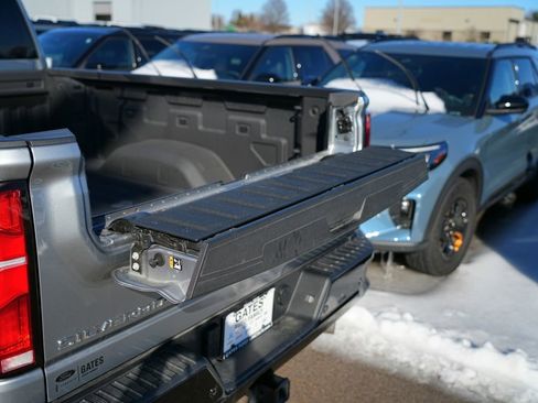 Used 2025 Chevrolet Silverado 2500 ZR2 image 7