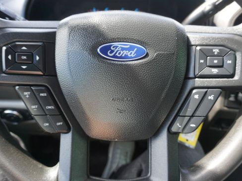 Used 2022 Ford F250 XL w/ STX Appearance Package AWD/4WD image 12