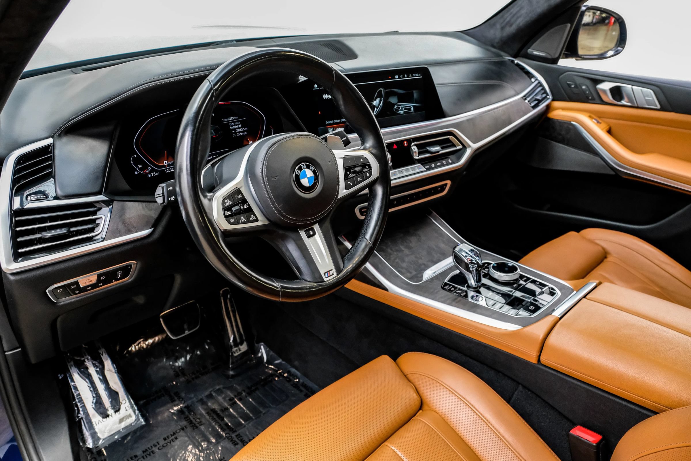 Used 2021 BMW X7 M50i AWD/4WD image 12