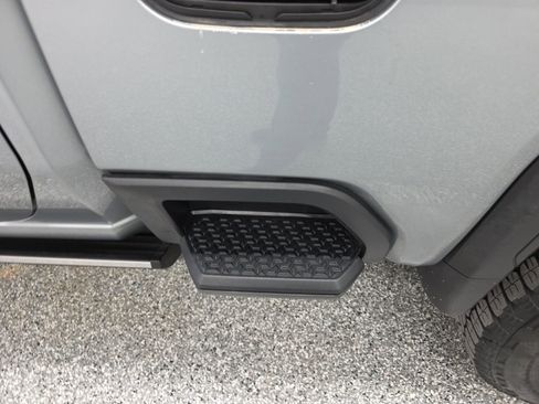 Used 2024 GMC Sierra 2500 Denali Ultimate image 27