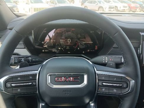 New 2026 GMC Acadia Elevation w/ LPO, Floor Liner Package AWD/4WD image 13