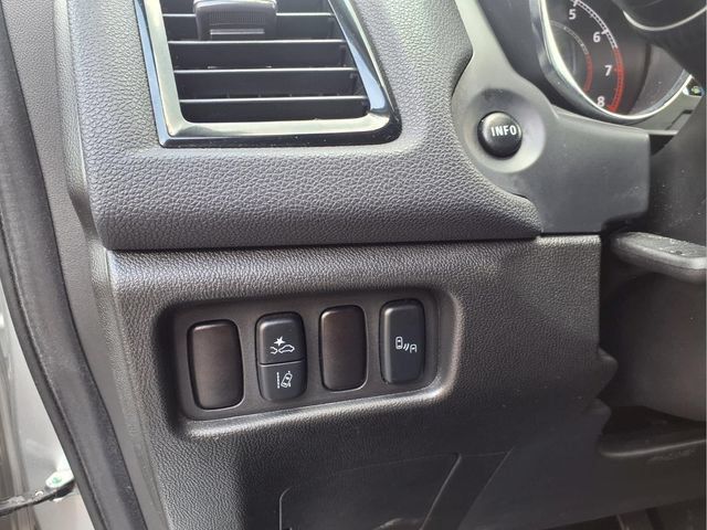 Used 2025 Mitsubishi Outlander Sport SE AWD/4WD image 21