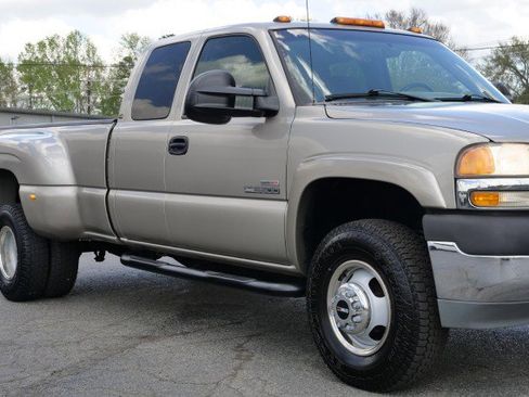 Used 2001 GMC Sierra 3500 4x4 Extended Cab image 27