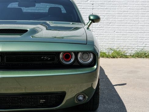 Used 2020 Dodge Challenger R/T w/ Blacktop Package image 33