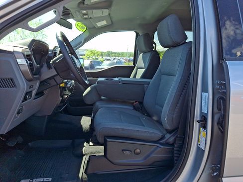 Certified 2025 Ford F150 XLT w/ Equipment Group 301A Standard AWD/4WD image 14