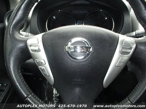 Used 2018 Nissan Versa SV image 17