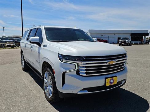 Certified 2024 Chevrolet Suburban High Country w/ Max Trailering Package image 7