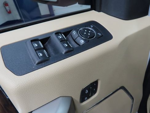 Used 2020 Ford F150 Lariat w/ Equipment Group 502A Luxury image 58