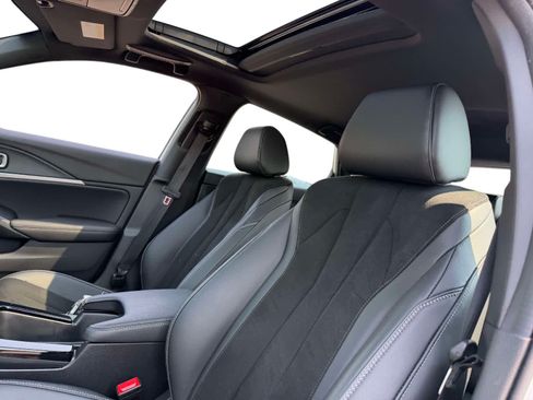 Used 2024 Acura Integra A-Spec FWD image 11