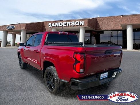 Used 2025 Chevrolet Colorado Z71 w/ Z71 Convenience Package 2 AWD/4WD image 5