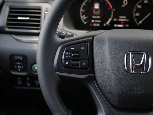 New 2026 Honda Ridgeline RTL image 22