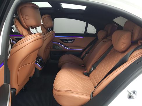 Used 2023 Mercedes-Benz S 500 4MATIC image 30