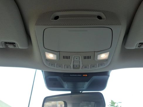 Used 2024 Ford Expedition Platinum AWD/4WD image 29