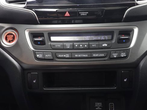 Used 2022 Honda Pilot EX-L image 11