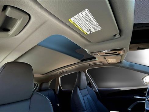 Used 2025 Audi Q5 Premium Plus w/ Premium Plus image 17