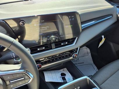 New 2027 Chevrolet Equinox LT w/ Convenience Package II