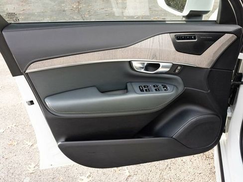 Used 2022 Volvo XC90 T6 Inscription w/ Advanced Package image 22