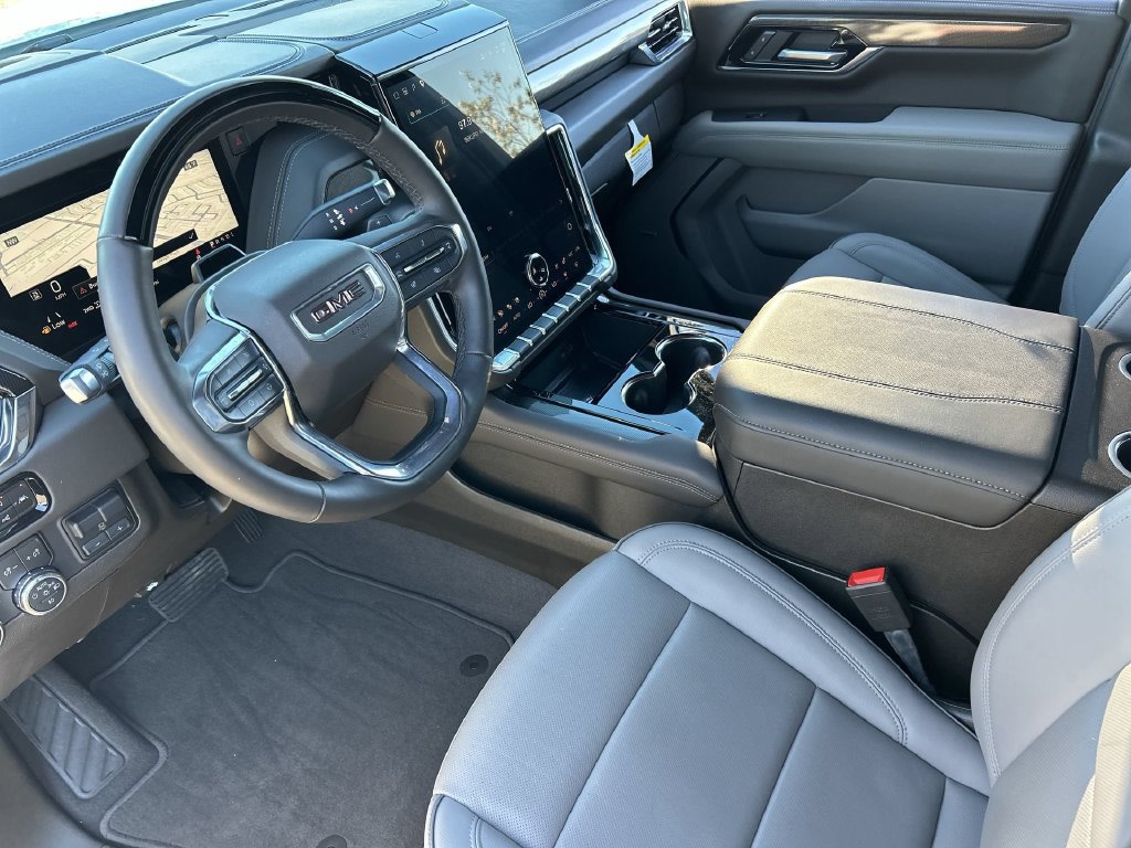 Used 2026 GMC Yukon XL Elevation w/ Elevation Premium Package AWD/4WD image 10