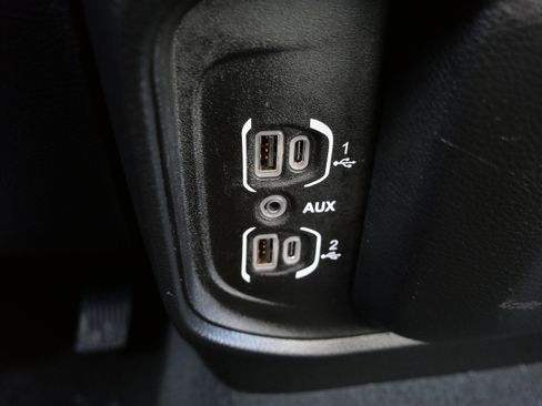 Used 2021 RAM 1500 Big Horn image 28