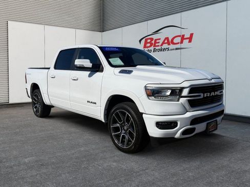 Used 2021 RAM 1500 Laramie AWD/4WD image 3