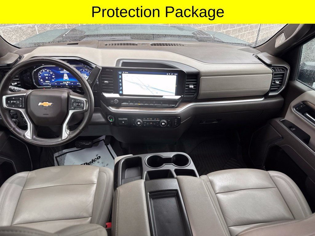 Used 2025 Chevrolet Silverado 3500 LT w/ Safety Package AWD/4WD image 17
