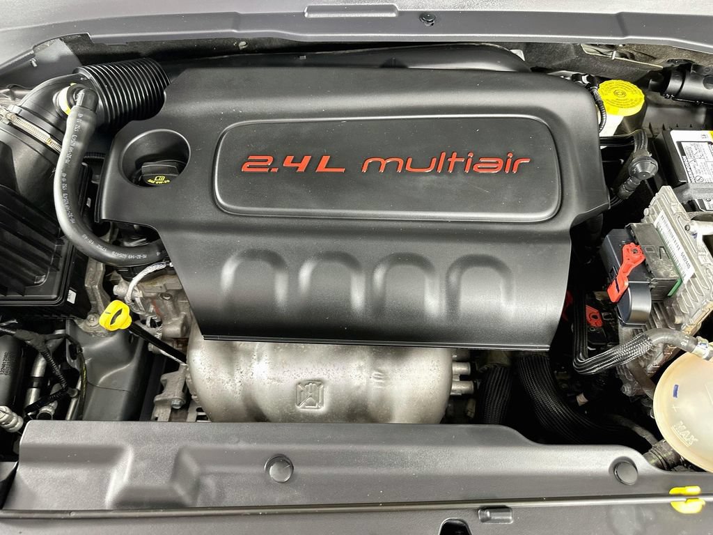Certified 2022 Jeep Compass Limited AWD/4WD image 38