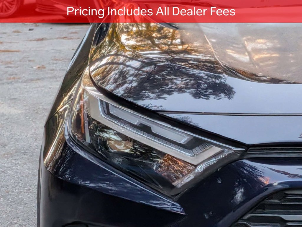Certified 2023 Toyota RAV4 XLE Premium AWD/4WD image 11
