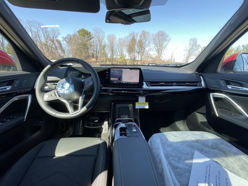 New 2026 BMW X1 xDrive28i w/ Technology Package image 13