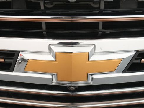 Used 2020 Chevrolet Silverado 1500 High Country w/ Technology Package image 14