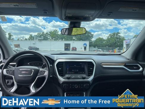 Used 2023 GMC Acadia SLE w/ Driver Convenience Package FWD image 20