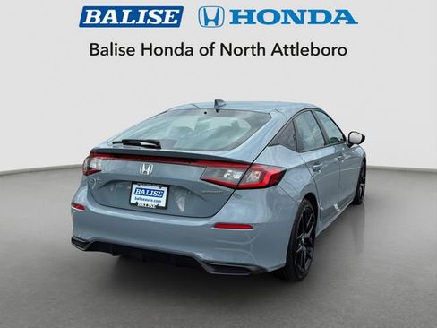 Used 2024 Honda Civic Sport image 5