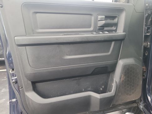 Used 2014 RAM 1500 Express RWD image 14