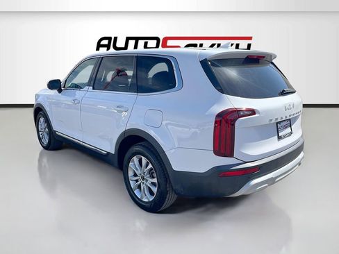 Used 2022 Kia Telluride LX FWD image 5