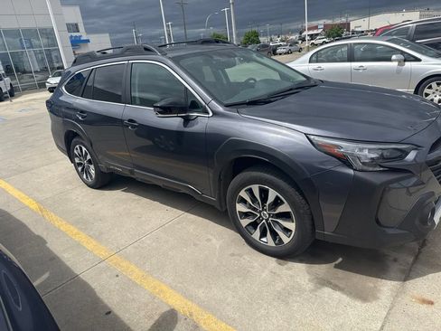 Used 2024 Subaru Outback Limited w/ Popular Package #2 AWD/4WD image 2