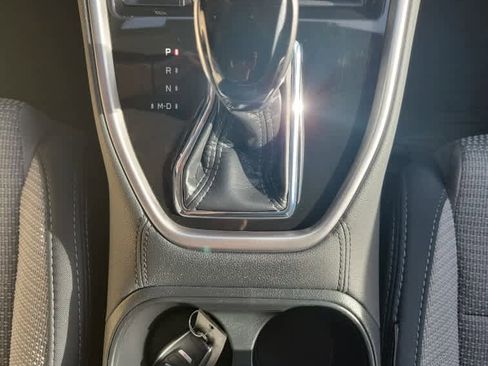 Certified 2025 Subaru Outback Premium image 16