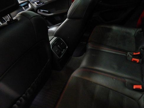Used 2017 Porsche Macan GTS image 34