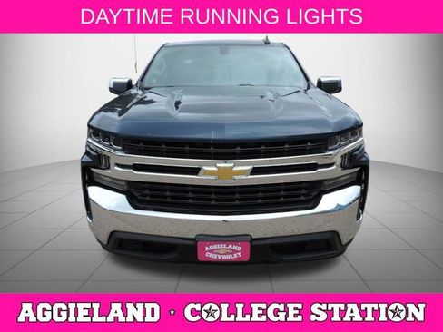 Used 2020 Chevrolet Silverado 1500 LT w/ Texas Edition RWD image 9