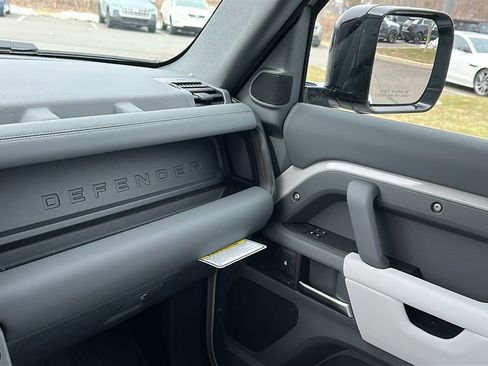 New 2026 Land Rover Defender 110 S image 19