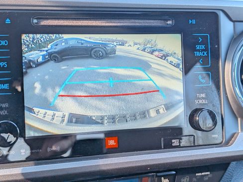 Used 2019 Toyota Tacoma Limited image 26