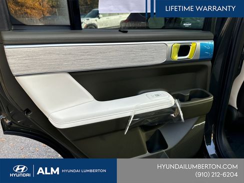 New 2025 Hyundai Santa Fe Calligraphy image 14