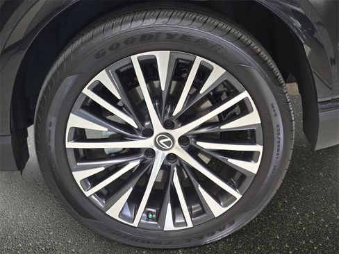 Certified 2025 Lexus RX 350 350h Premium Plus image 34