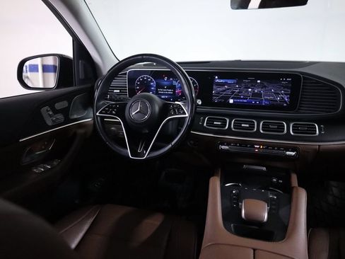Used 2024 Mercedes-Benz GLE 350 4MATIC image 49
