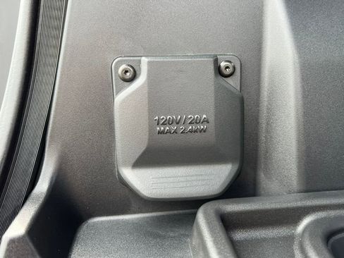 New 2026 Chevrolet Silverado EV LT AWD/4WD image 10