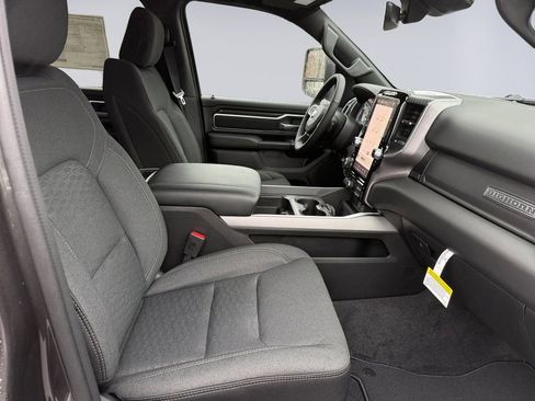 New 2026 RAM 1500 Big Horn AWD/4WD image 17
